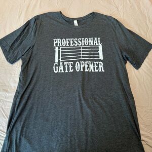 Gray Graphic Men's T-Shirt